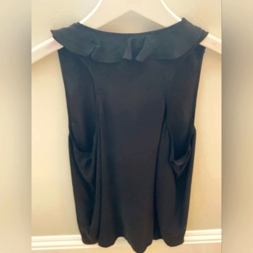 Halter Top M with Ruffles - Picture 2 of 2